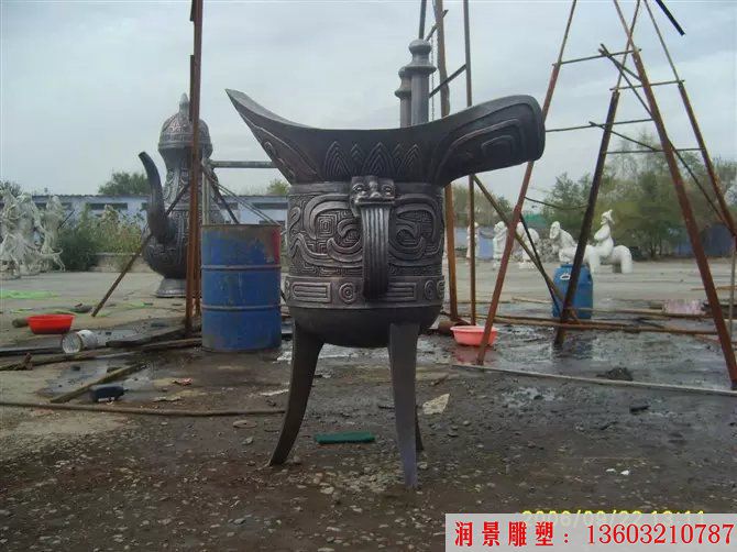 古代酒爵铜雕塑